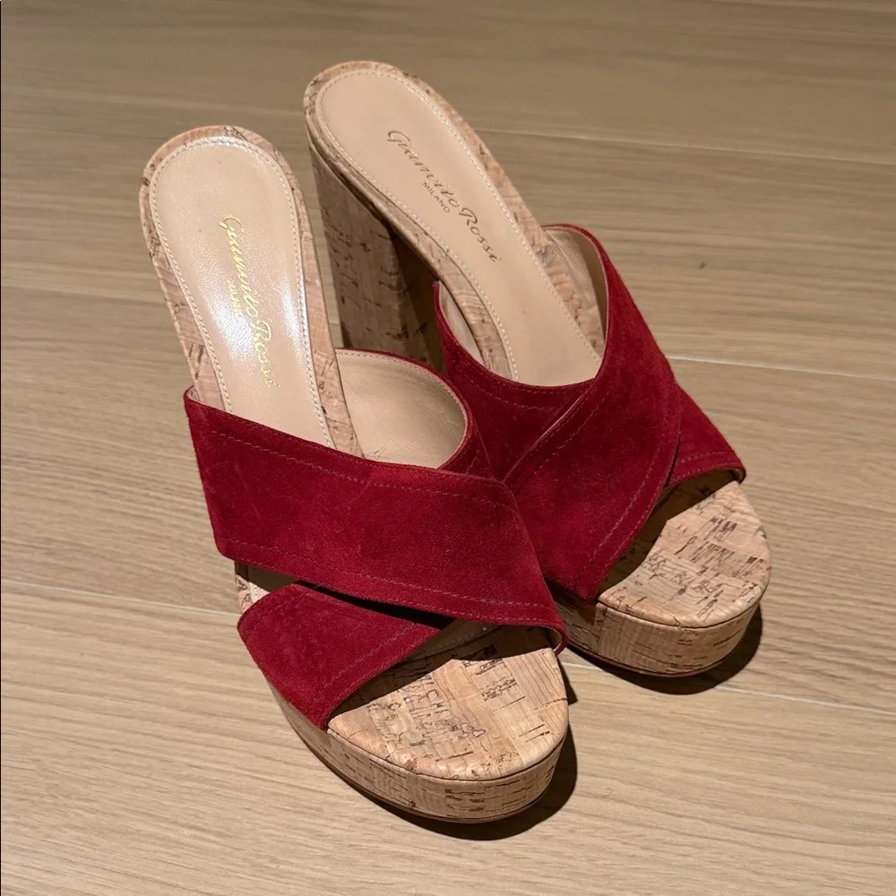 Gianvito Rossi Red Suede Platform Sandals‎